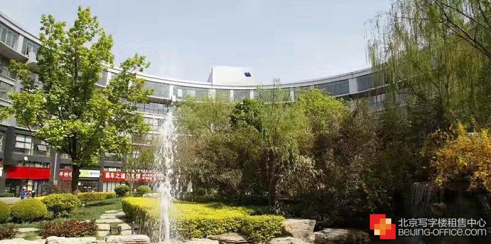 西国贸·科技孵化广场（西国贸大厦）.JPG